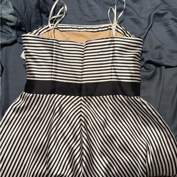 Halston Heritage Black and White Strapless Gown - Picture 4 of 7